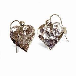 Bohm Hearts Desire Hammered Texture Heart Earrings- Silver Plate- NWOT
